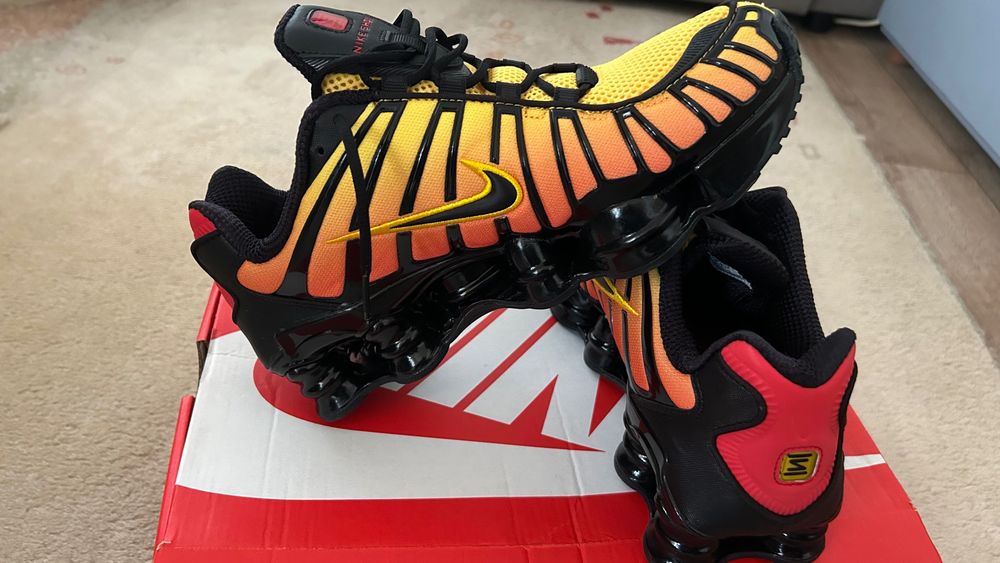 Маратонки Nike Shox TL "Sunrise"