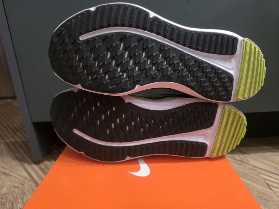 Оригинални детски маратонки  NIKE