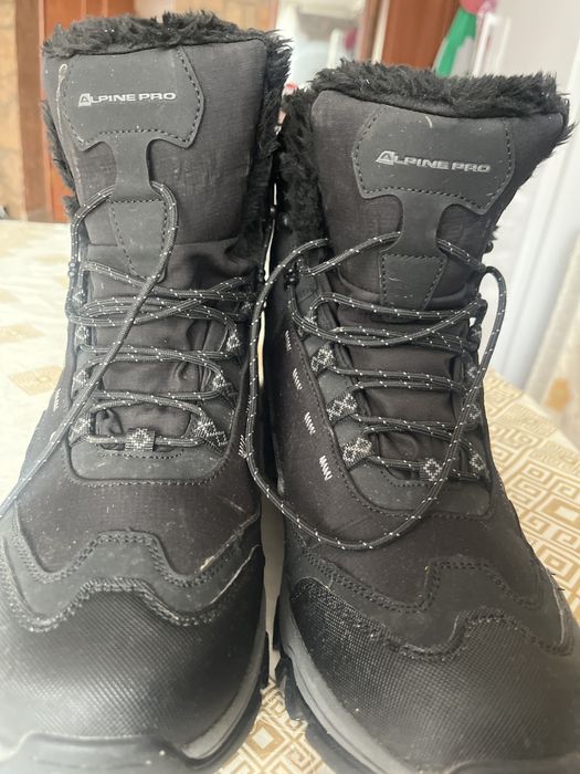 Ботинки зимние спортивные