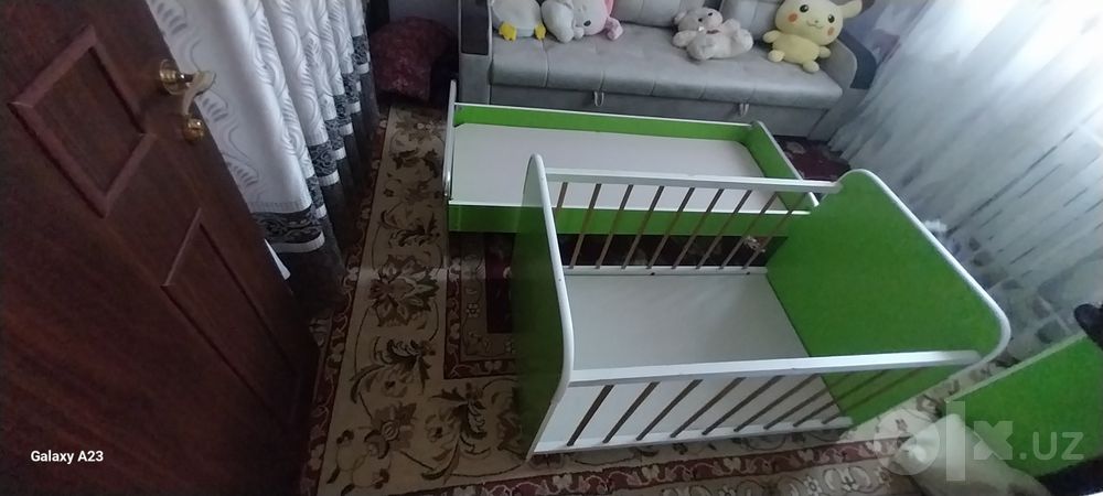 Болалар Манежи  ва кровать сотилади