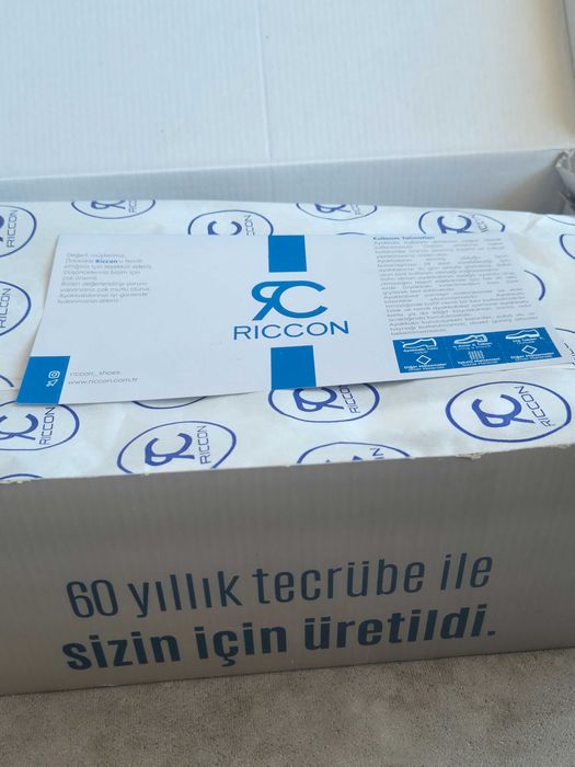 Дамски маратонки Riccon