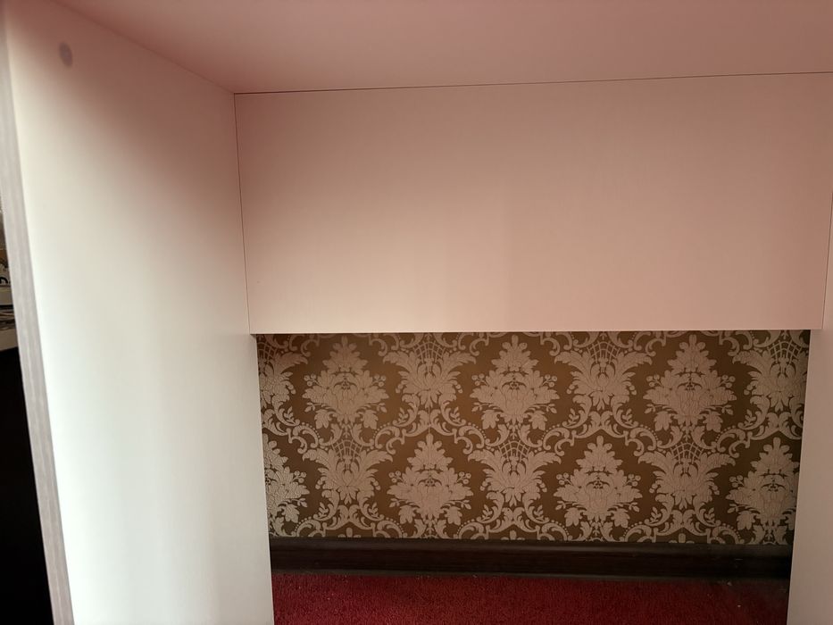 Стол, размер 50 см* 75 см