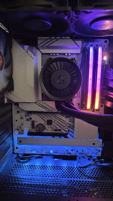 PC desktop Ryzen 9 9950x3d, 64gb ram ddr5 6400, 1tb samsung 990