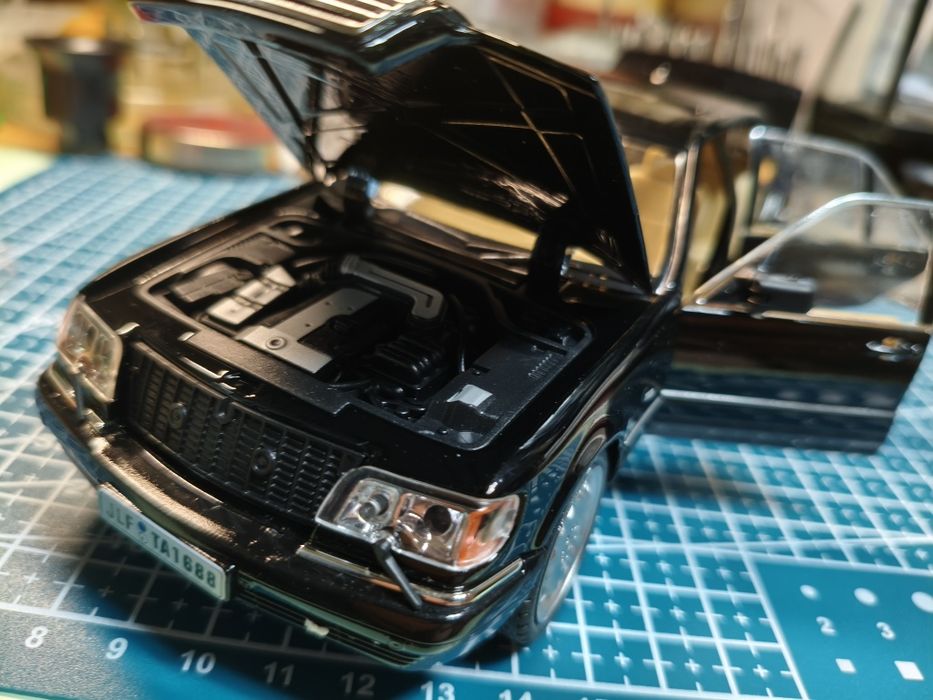 Модель Мерседес 1:24