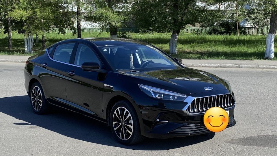 JAC J7 сотилади.