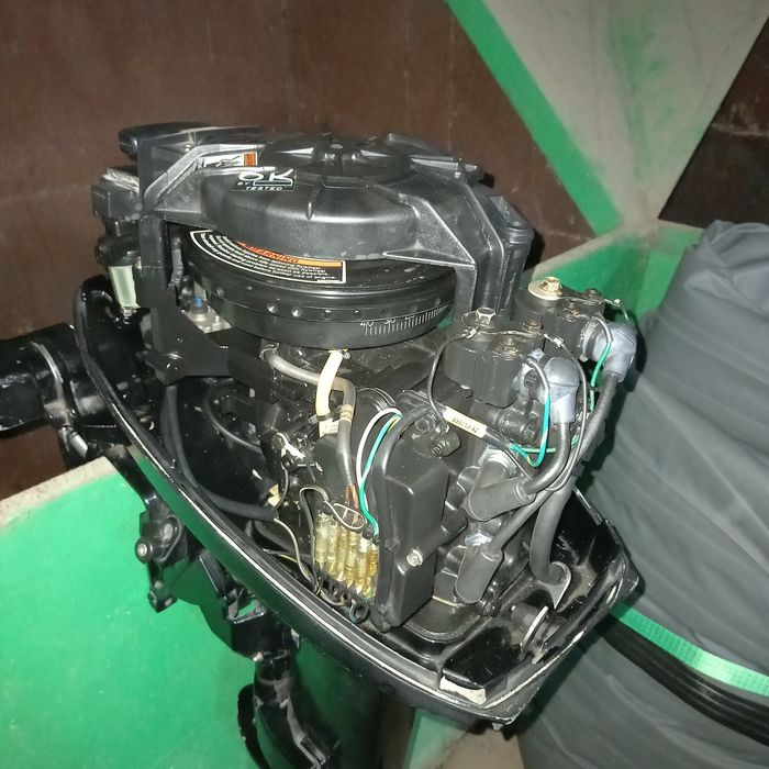 Продам  лодочный  Матор