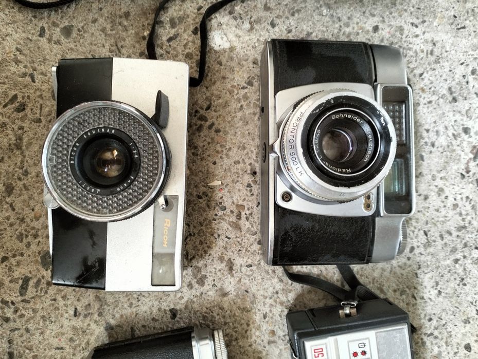 Фотоапарати 6 броя