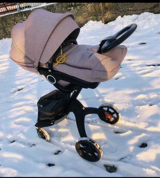 Бебешка количка Stokke xplory