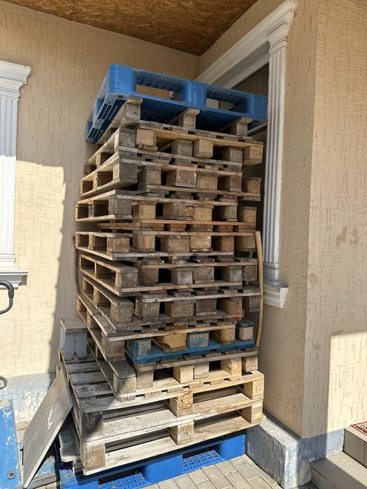 Евро поддоны , с отличным состоянием