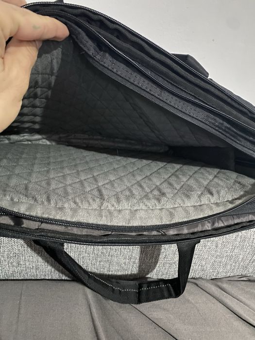 Geanta laptop Dell 17 inch (17” inci) in stare impecabila ca noua