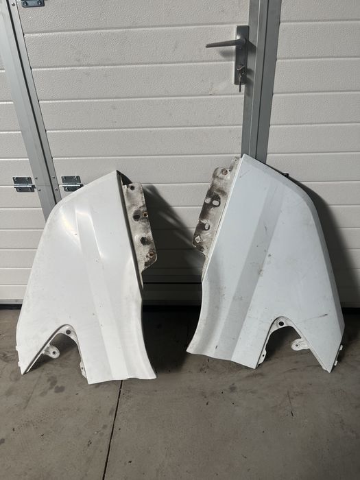 Aripă / Aripi stânga - dreapta Ford Transit 2009