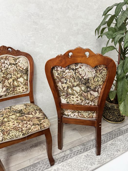 Продам стулья нормальном качестве 10шт