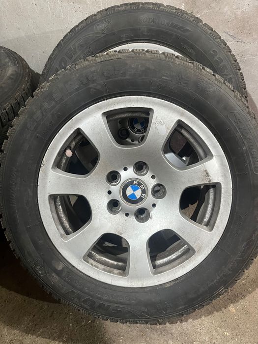 Джанти с зимни гуми за BMW