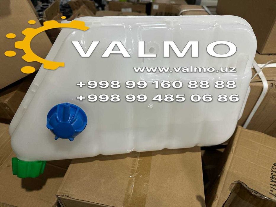 Бачок расширительный HOWO T7H