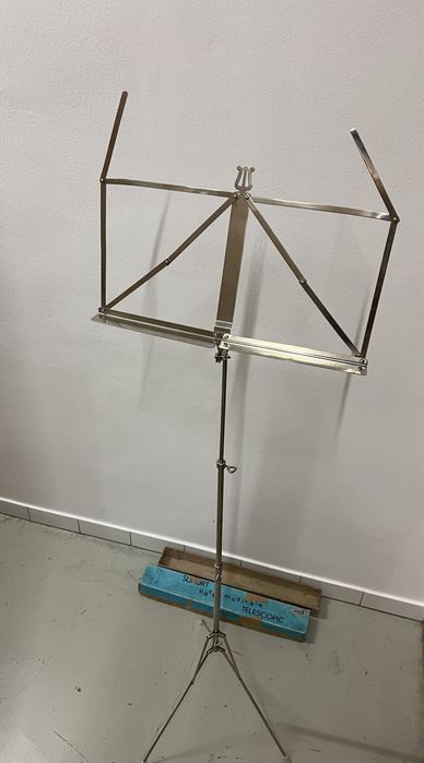 Suport note muzicale , partituri, coop timis ,de colectie