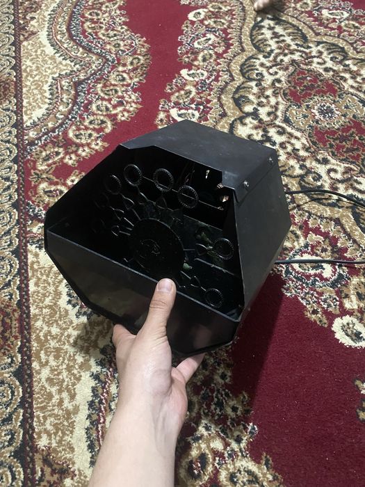 Мыльные пузыри генератор