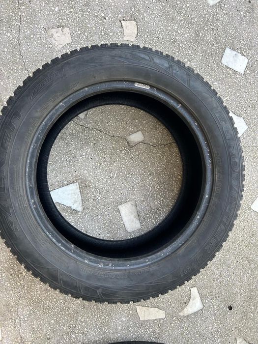 Vând cauciucuri de iarna FALKEN EURO WINTER HS01 225/55/R17 101V
