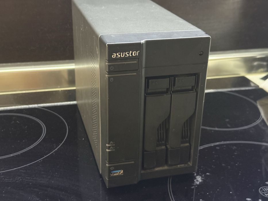 Asustor AS6102T – 2-Bay NAS, 4 GB RAM
