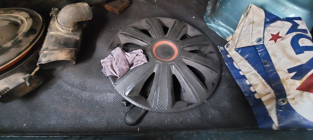 Продавам на части  Volkswagen Polo -1991 г.