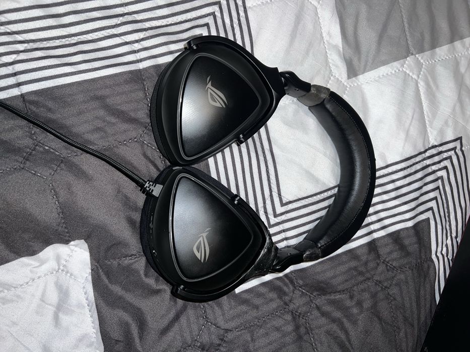 ASUS ROG Delta S игровые наушники (б/у)