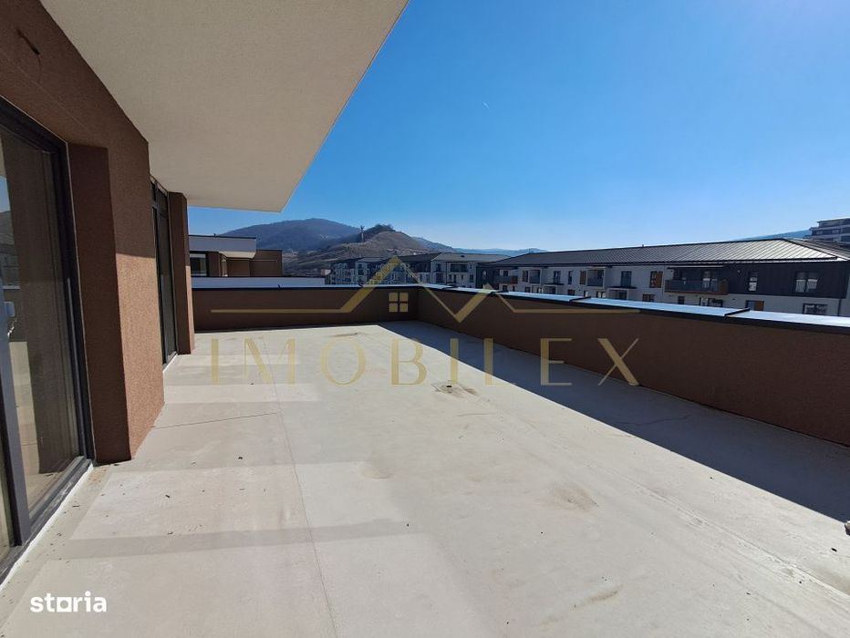 Apartament 4 camere, bloc nou, terasa 88 mp