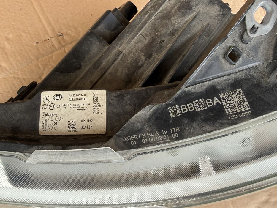 Фар Mercedes Vito W447 | LED