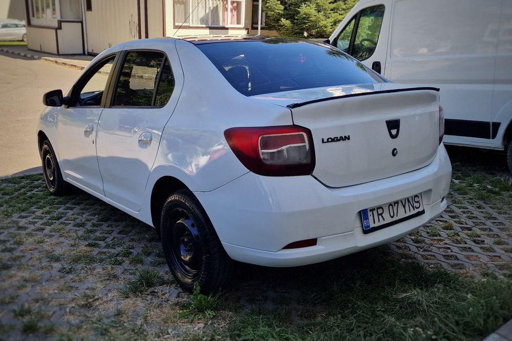 Dacia Logan 1.5 Dci Eco Diesel an 2015 + Aer Conditionat + Servo directie PRET FIX