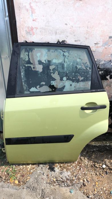 Ușa uși stânga dreapta fata spate Ford fiesta 5
