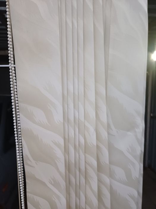 Шторы  и жалюзи.