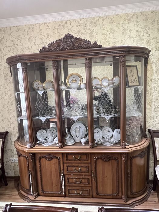 Мебель для гостиной - стенка в отличном состоянии