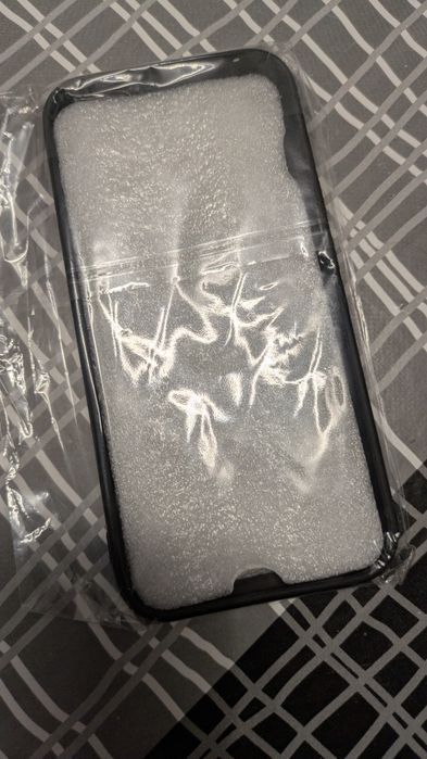 Калъв за Google Pixel 9a