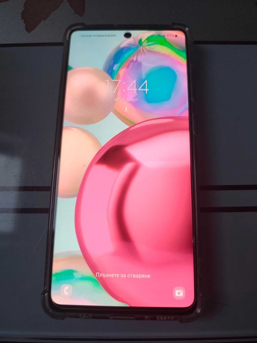 Смартфон Samsung Galaxy A71