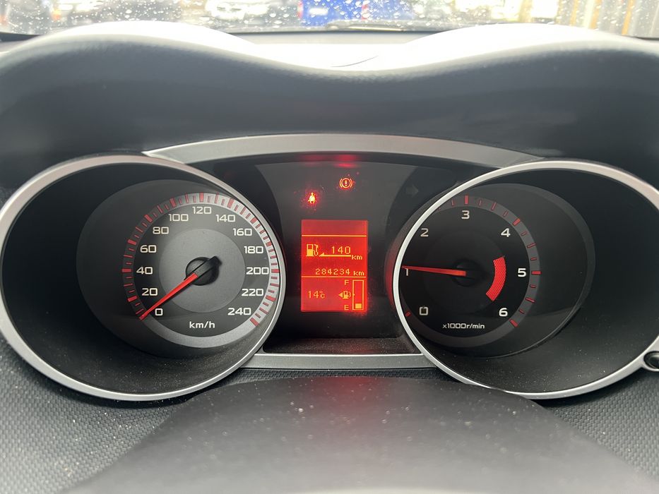 Vand Mitsubishi Outlander 2.0 diesel