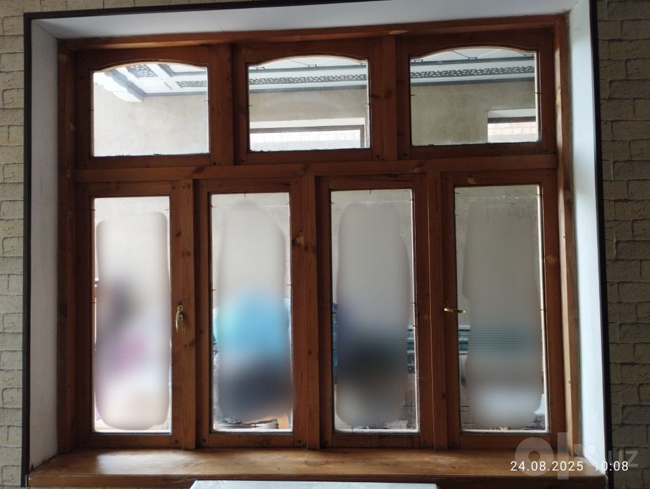 Продаются деревянные окна из натурального дерева.