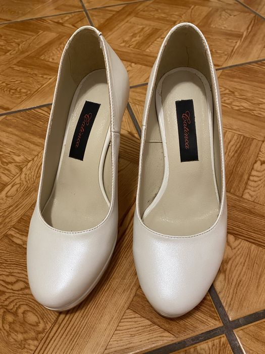 Pantofi piele alb perlat, marimea 34