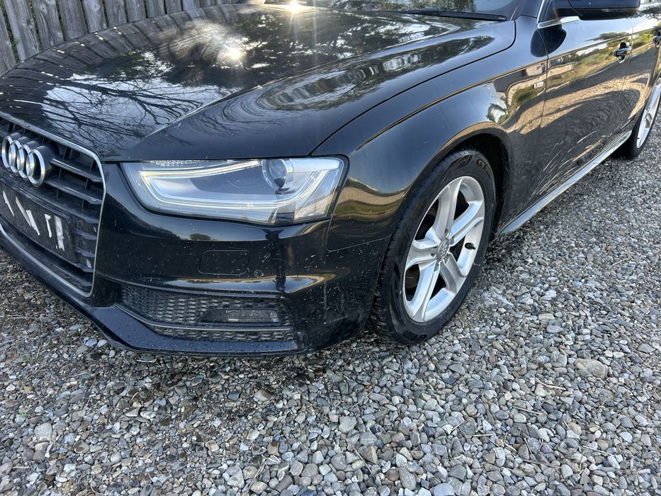 Plafon interior  negru S Line complet cu manere, parasolare, plafoniera, stâlpi Audi A4 B8 break