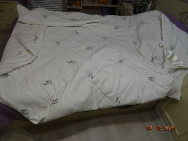 Одеяло теплое (искусственный лебяжий пух), 200 см х 240 см (Китай)