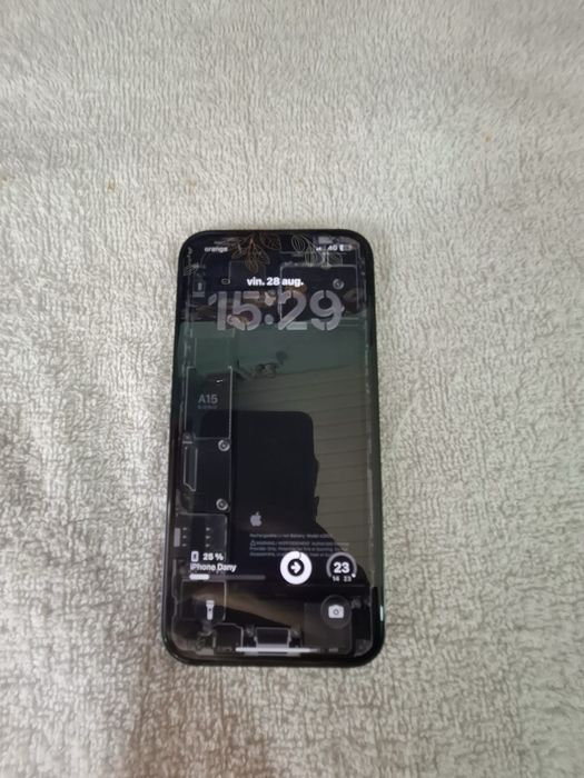 Vand Iphone 13 midnight