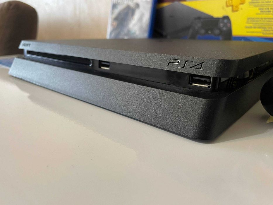 Sony Playstation 4 Slim 1Tb