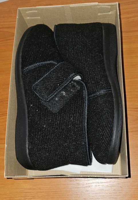 Ghete de casa ortopedice imblanite, Mjartan, marime 44, noi