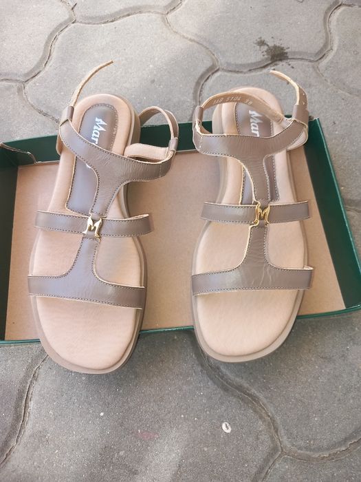 Sandale Marelbo.