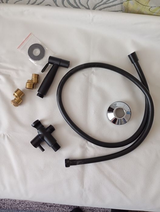 Смеситель срочно продам