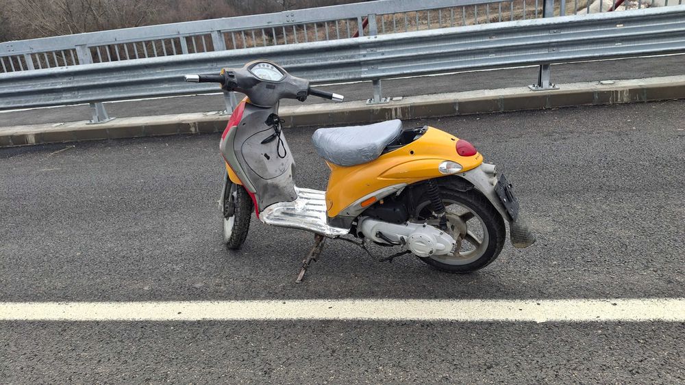 Vând scuter Piaggio 80cc