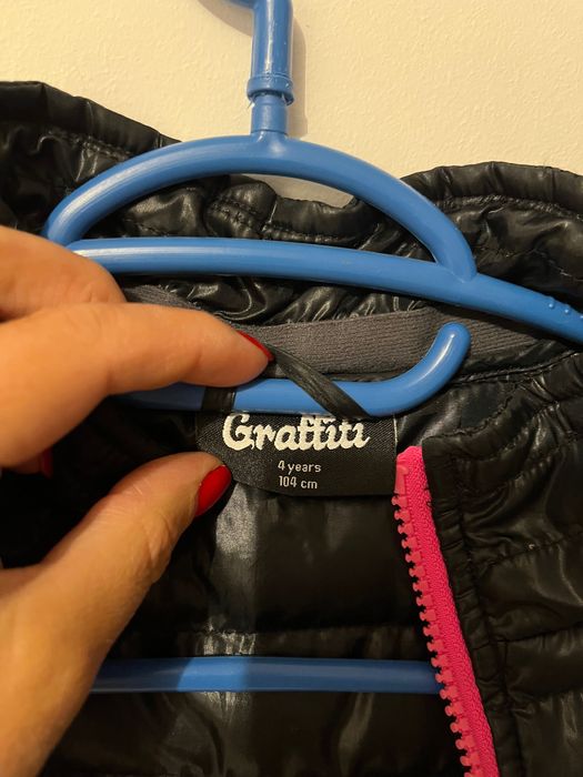 Яке есенно, пролетно  Graffiti, + подарък дъждобран