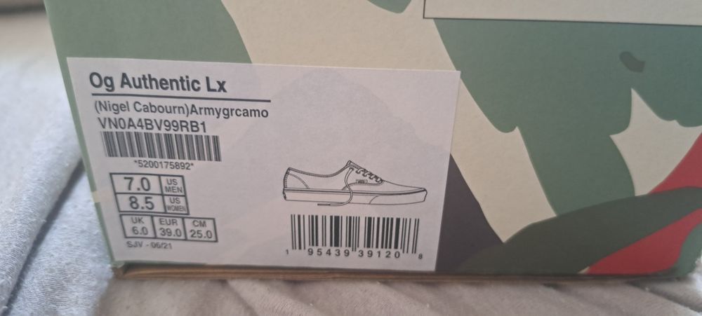 Чисто нови Обувки Vans Vault OG Authentic LX (NIGEL CABOURN)
Army GR C