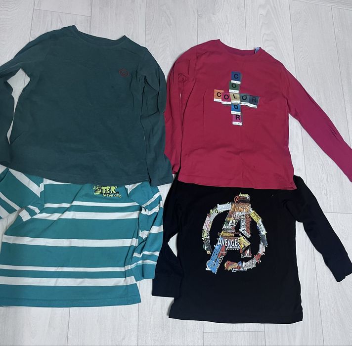 Каждая по 500 тенге