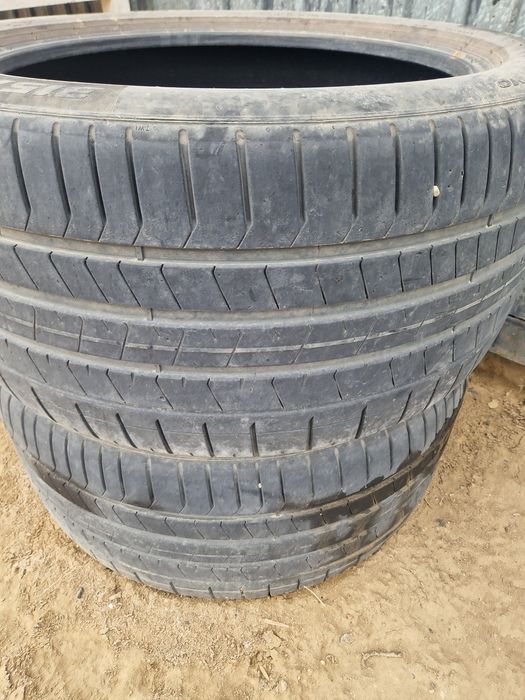 315/40 R21 в отличном состоянии