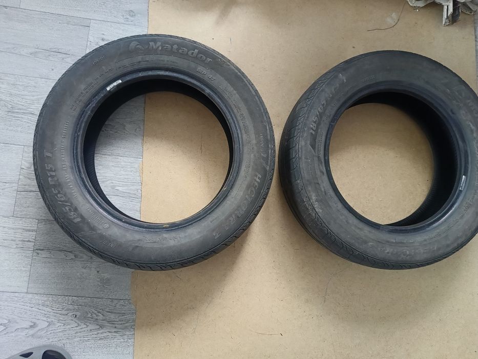 Продам 2 баллона шин