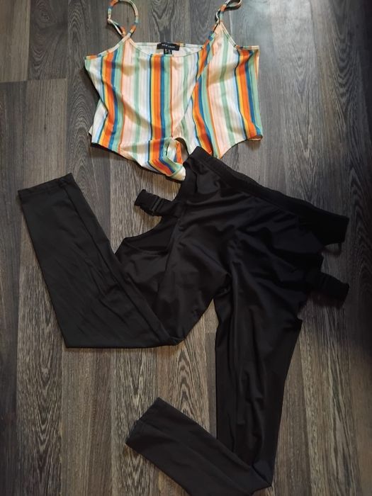 Compleu pantaloni de piele si top elegant