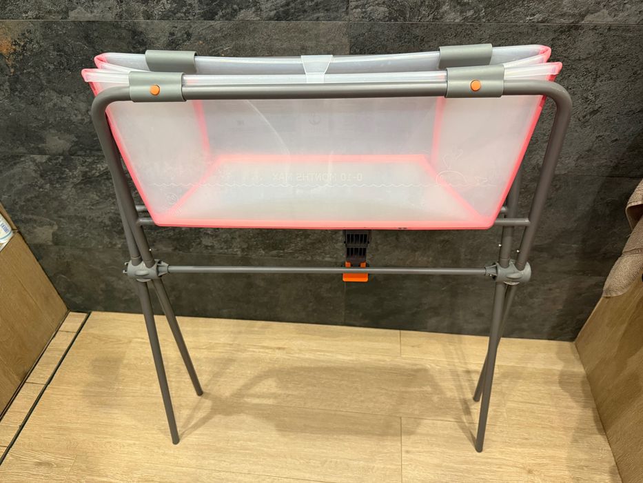 Вана със стойка Stokke